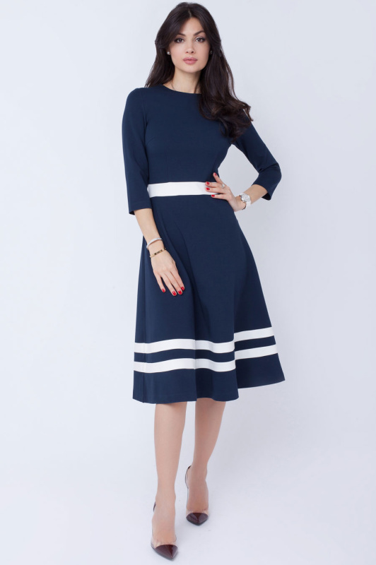 Платье А-силуэта