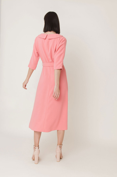 Платье из крепа 