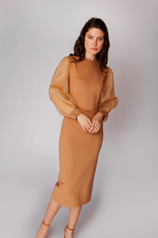 Платье с рукавами из органзы