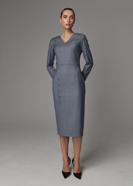 Платье с обтяжными пуговицами  Платье с обтяжными пуговицами