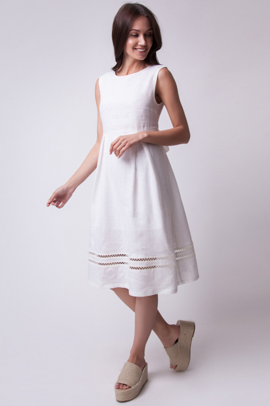 Платье изо льна А-силуэта с тесьмой