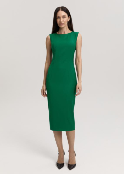 Платье футляр без рукавов