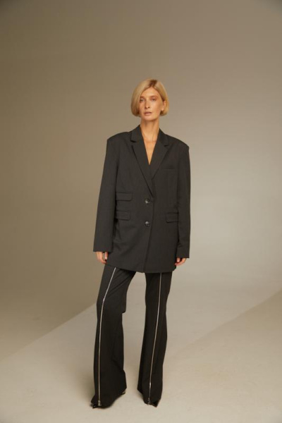 Жакет в oversize-стиле