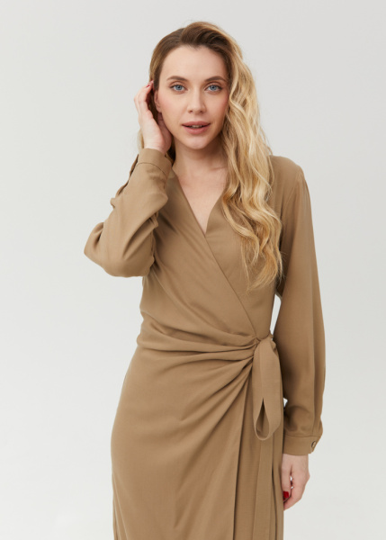 Платье на запах 