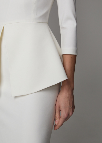 Костюм с баской  Костюм с баской