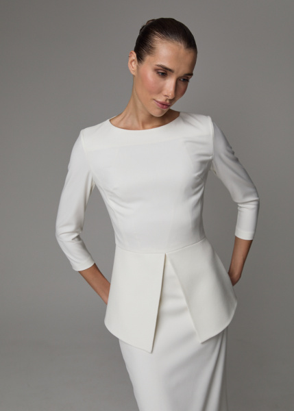 Костюм с баской  Костюм с баской