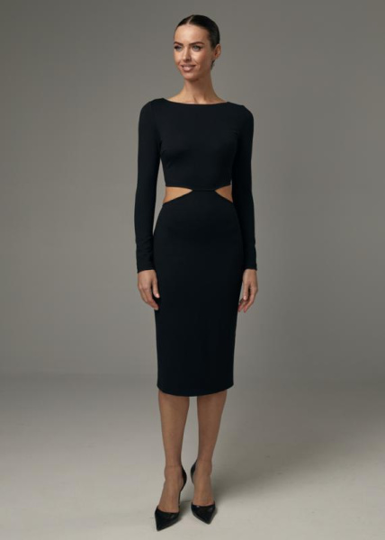 Платье с вырезами