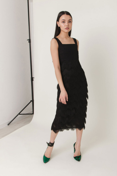 Коктейльное платье с бахромой