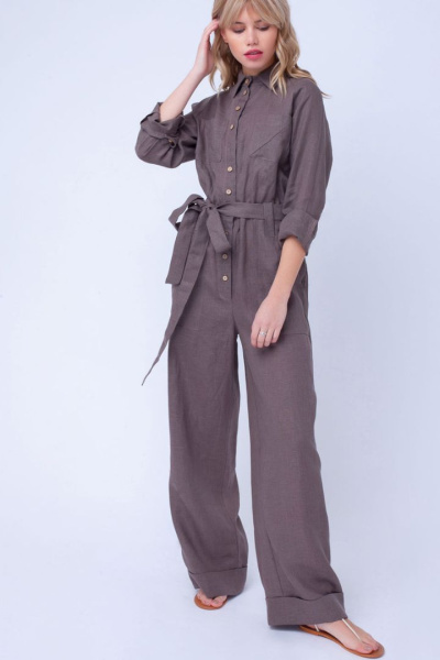 Приталенный комбинезон изо льна