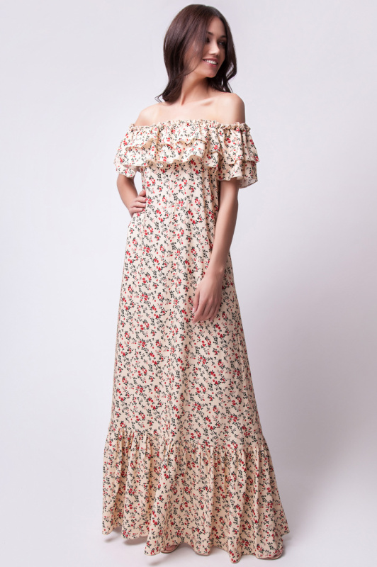 Вечернее платье с открытыми плечами