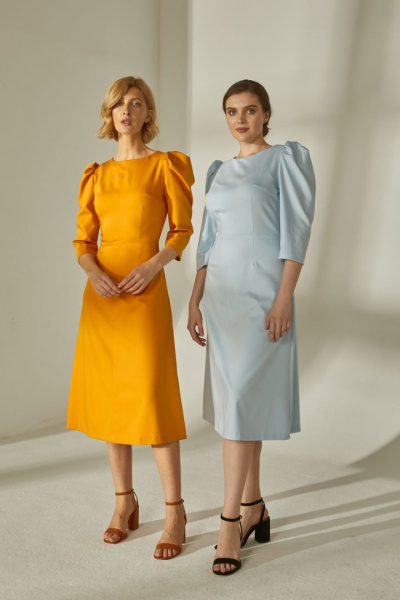 Платье с рукавами буфами 